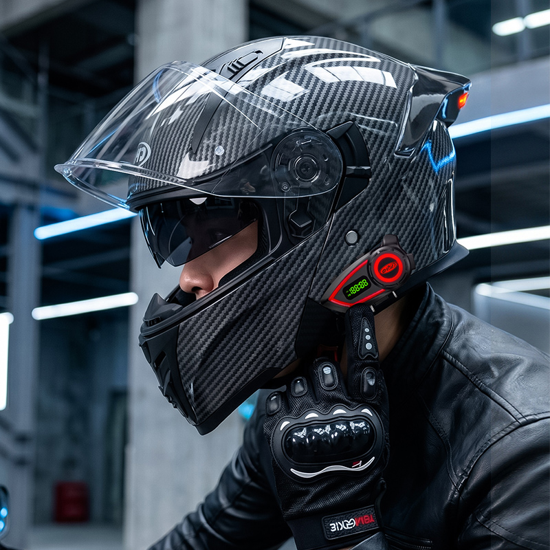 Kaski motocyklowe z materiału  – Full Face Motorcycle Helmet With Bluetooth recenzja i cena